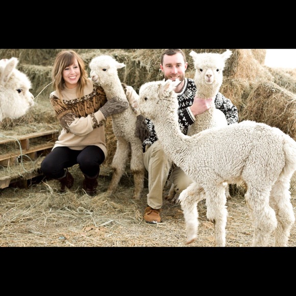 Meet your Posher, Jennifer - Picture 1 of 1